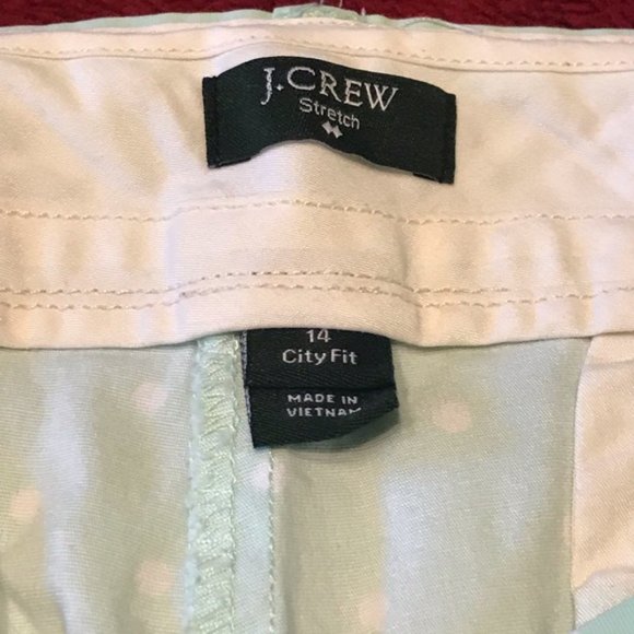 Women’s JCrew Shorts. - Picture 4 of 6